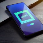 eSIM – co to jest i jak działa nowa generacja kart SIM?